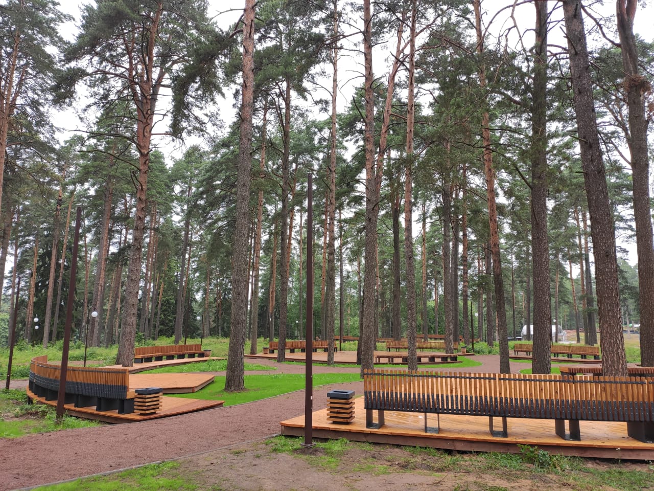 Парк «Заречный», город Луга, Ленинградская область, 2020 г.