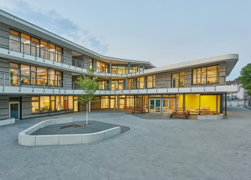Новая школа Людвига-Вебера, Франкфурт, Германия