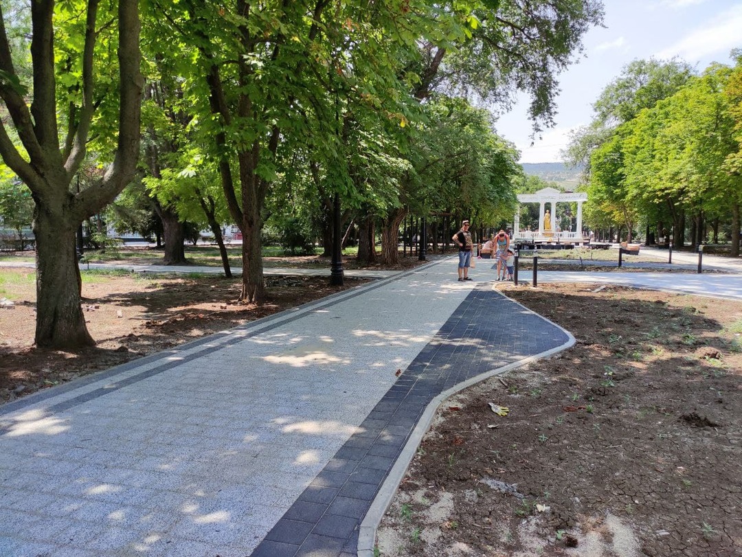 Сквер «Городской сад» в Феодосии (2021 год)