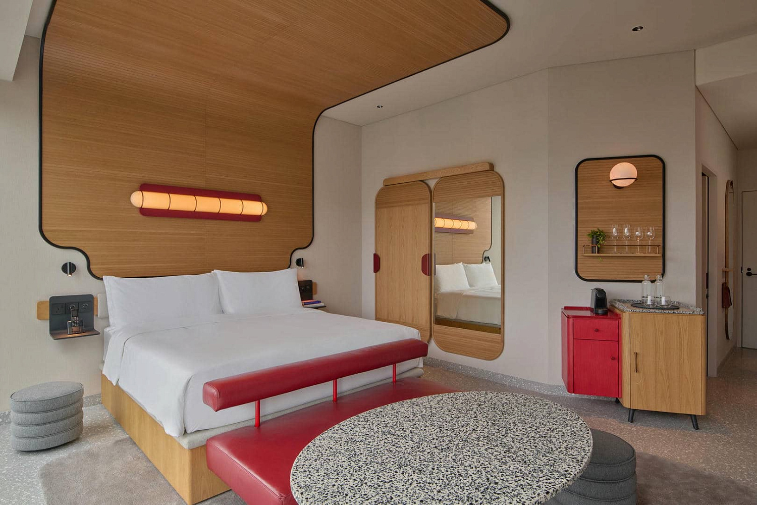 Ministry of Design создаёт The Standard Singapore как «необычный тропический оазис»